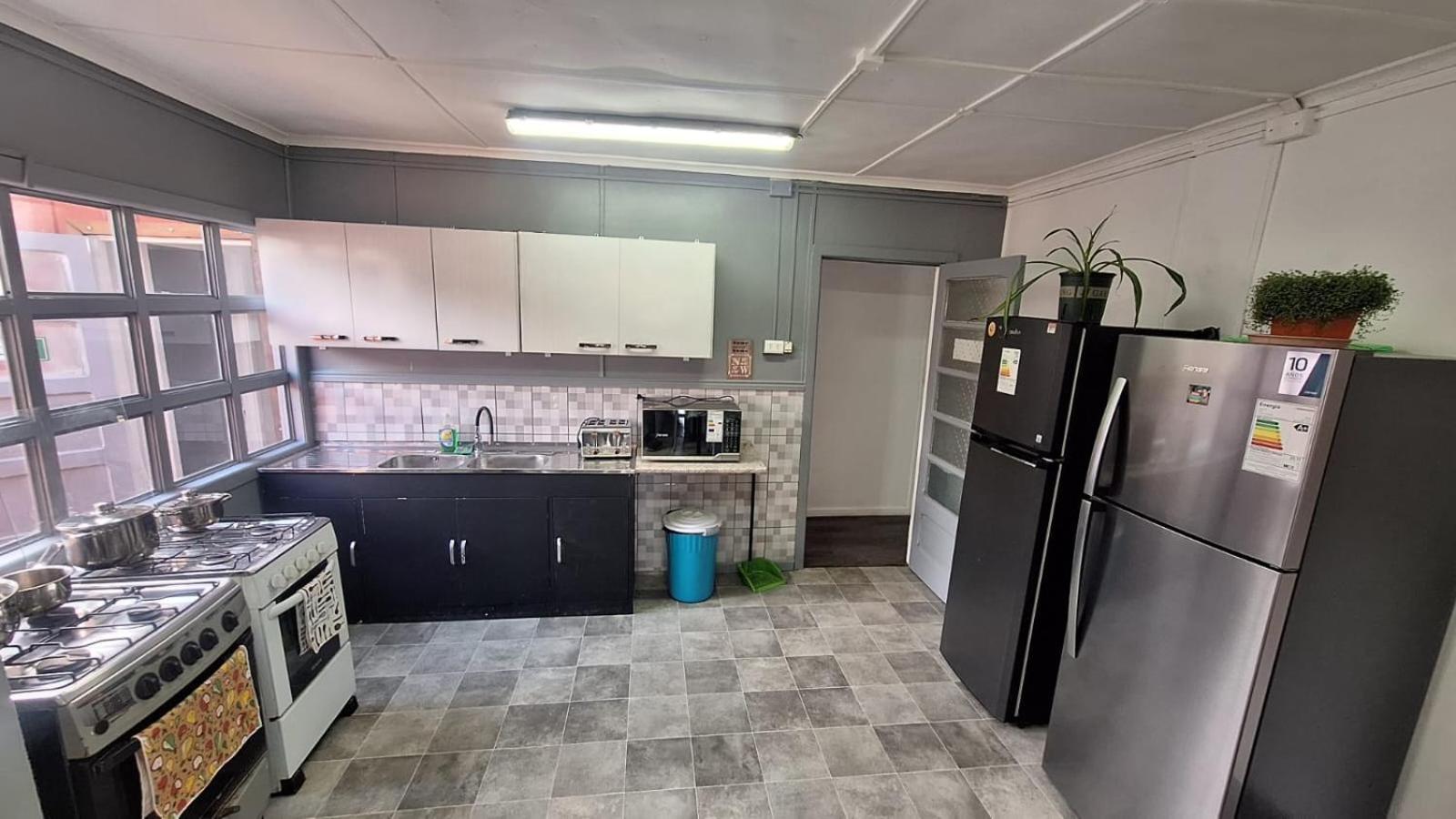 Hostel Kuntur Puerto Natales Dış mekan fotoğraf